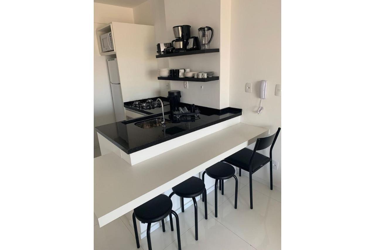 Apartamento Com Vista Do Mar Em Residencial Com Piscina Florianopolis Bagian luar foto
