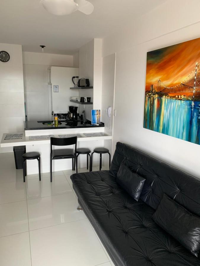 Apartamento Com Vista Do Mar Em Residencial Com Piscina Florianopolis Bagian luar foto