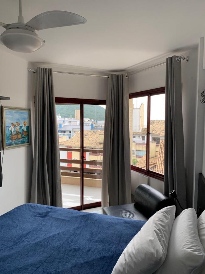 Apartamento Com Vista Do Mar Em Residencial Com Piscina Florianopolis Bagian luar foto