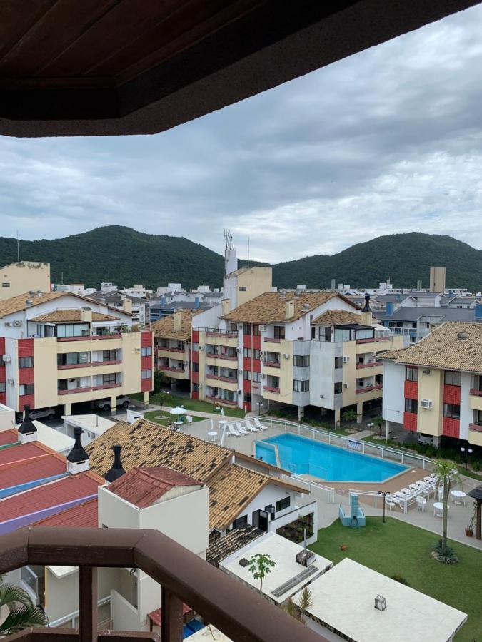 Apartamento Com Vista Do Mar Em Residencial Com Piscina Florianopolis Bagian luar foto