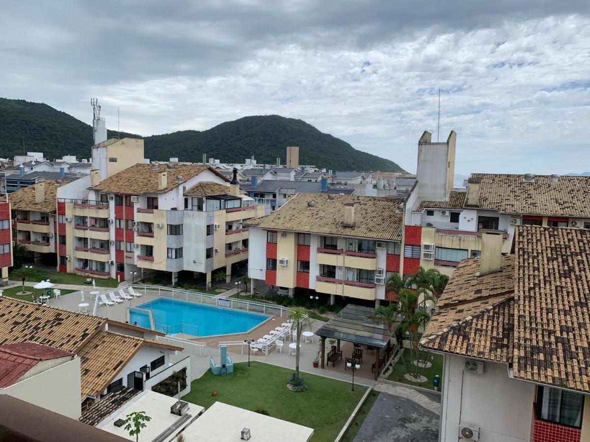 Apartamento Com Vista Do Mar Em Residencial Com Piscina Florianopolis Bagian luar foto