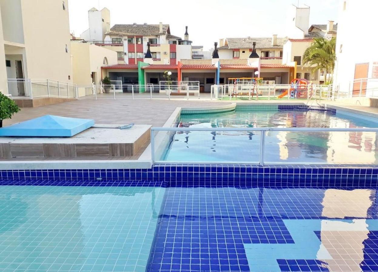 Apartamento Com Vista Do Mar Em Residencial Com Piscina Florianopolis Bagian luar foto